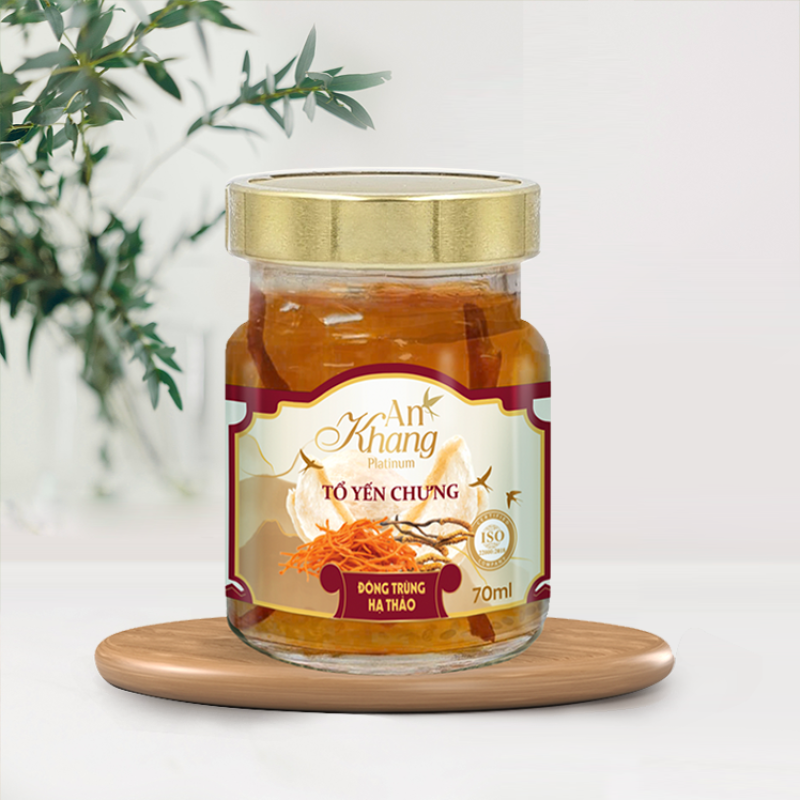 Yến chưng đông trùng hạ thảo